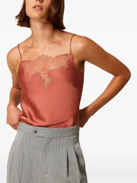 Top Twinset din satin maro