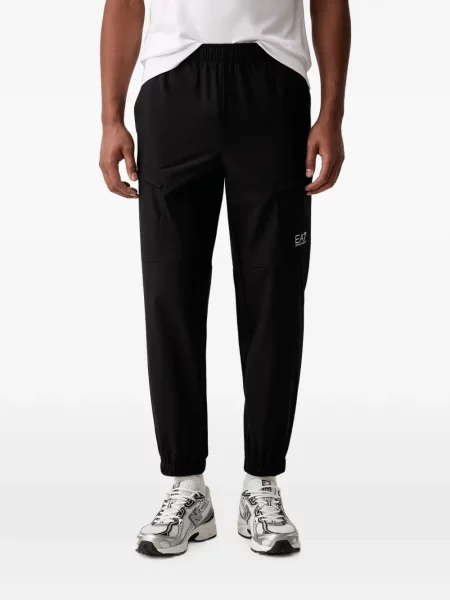 Pantaloni Ea7 Emporio Armani cu imagine alergare negru