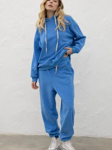 Женский спортивный костюм с капюшоном синій