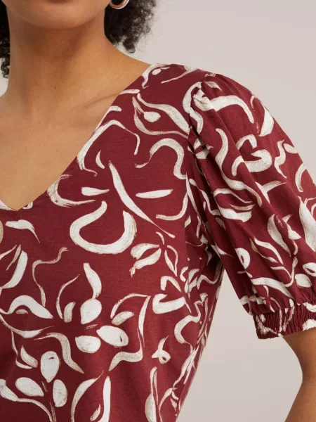 WE Fashion Majica temno rdeča / off-bela bela