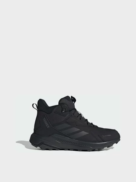 Ботинки Adidas черные