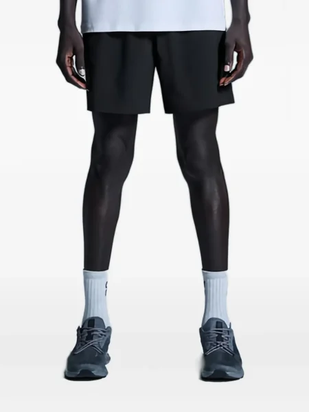 Pantaloni scurți de sport On-running negru