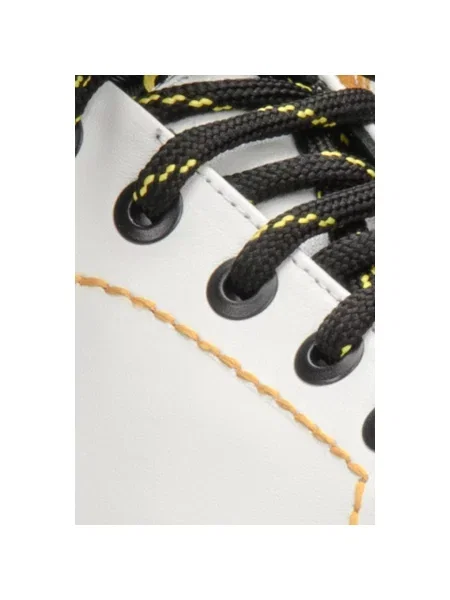 Полуботинки Estro белые