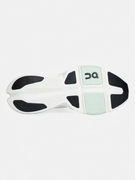 Кросівки для бігу On