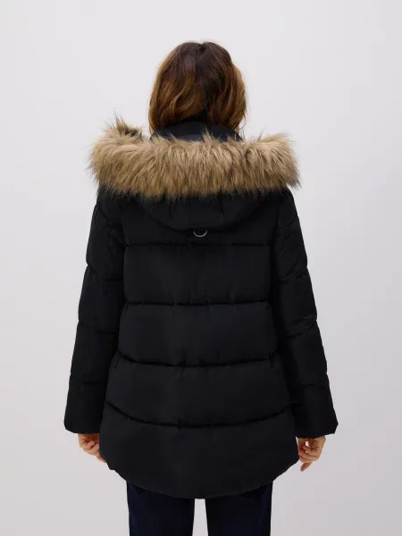 Reserved Стьобана куртка чорний