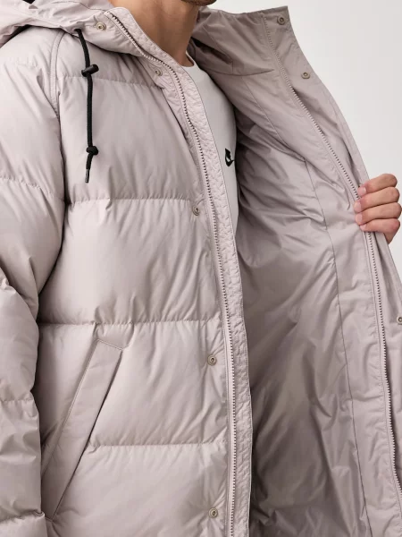 Nike Sportswear pehelydzseki férfi Club Therma-FIT bézs