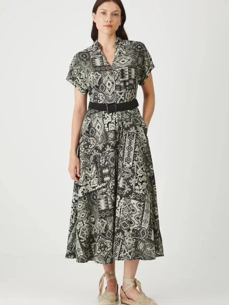 Medicine sukienka z domieszką lnu midi rozkloszowana czarny