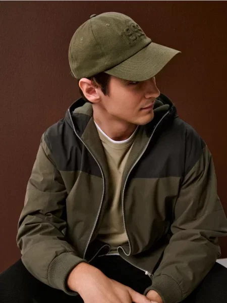 Sinsay Kšiltovka khaki