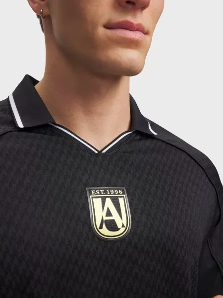 Поло Under Armour черное
