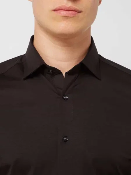 Koszula biznesowa o kroju slim fit z dodatkiem streczu Olymp Level Five czarna
