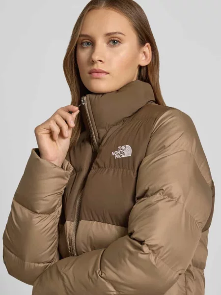 Kurtka pikowana z zapinanymi na błyskawiczny model SAIKURU' The North Face