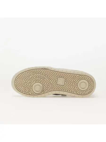 Sneakersy Veja V-10 zamszowe z logo białe