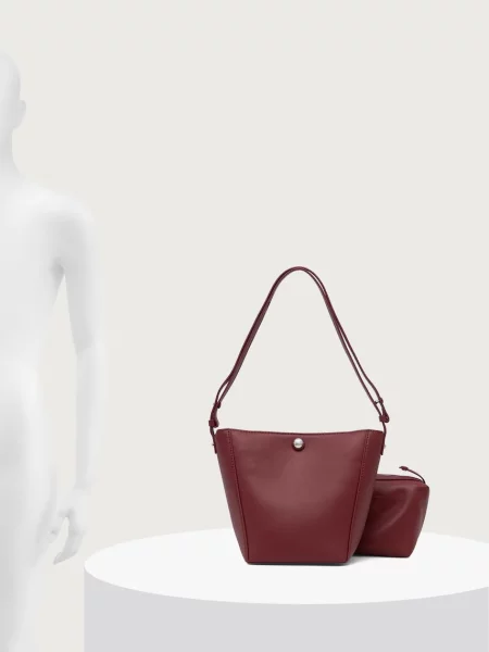 Кожаная дорожная сумка Weekend Max Mara
