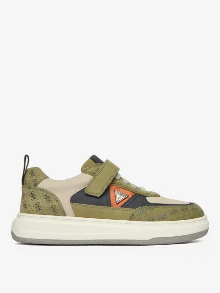 Sneakersy