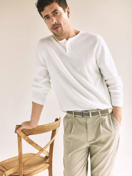 Reserved Светр henley білий