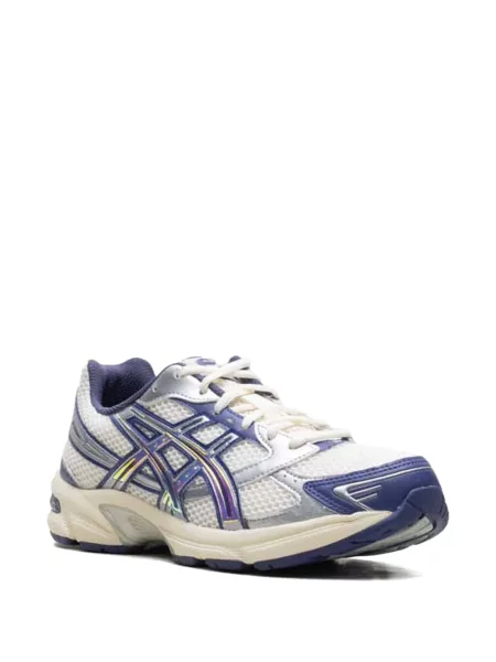 Мрежести маратонки Asics Gel-nimbus бяло