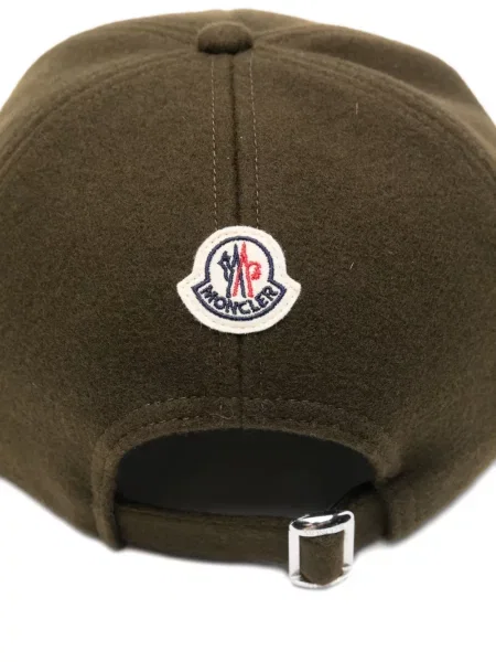 Șapcă Moncler cu broderie verde