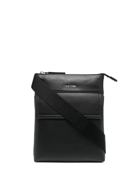 Geantă crossbody Calvin Klein negru