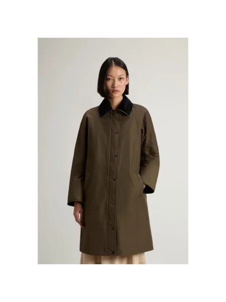 Płaszcz przeciwdeszczowy Woolrich zielony