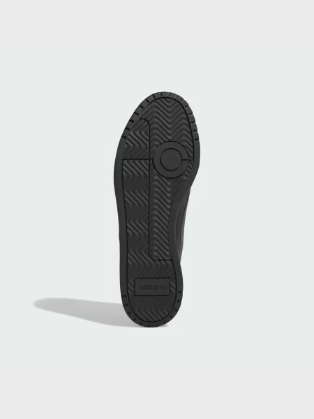 Кожаные кроссовки Adidas черные