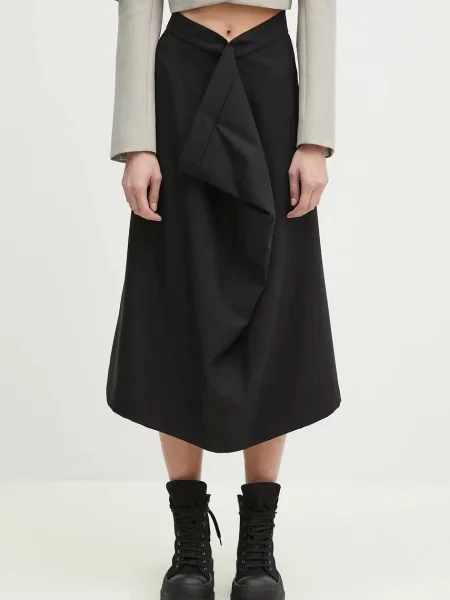 Volneno krilo Kenzo črna