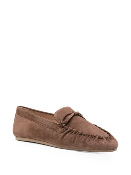 Pantofi loafer Stuart Weitzman cu funde din piele de căprioară maro