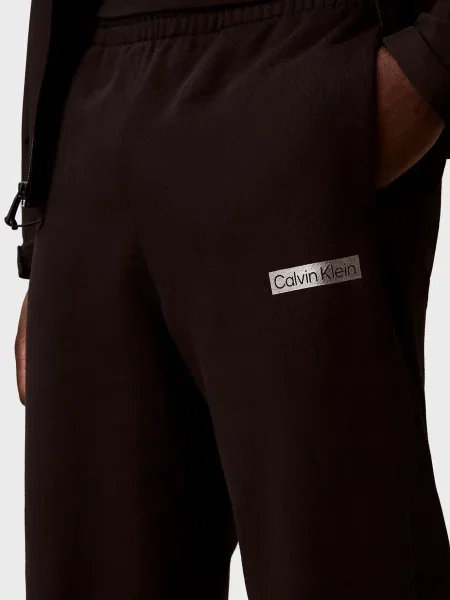 Спортивные штаны Calvin Klein черные