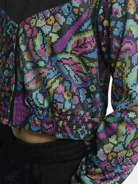 Trčanje majica s kapuljačom Nike od velura visoki struk crna