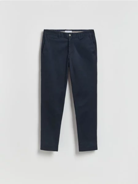 Reserved Spodnie chino slim fit granatowy