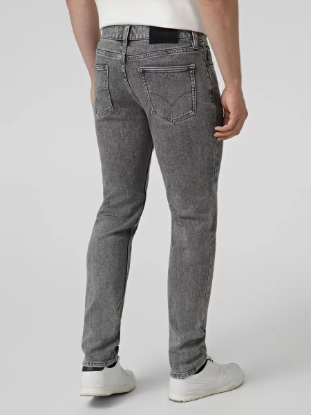 Зауженные джинсы Emporio Armani серый