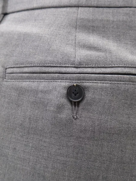 Pantaloni Vince gri
