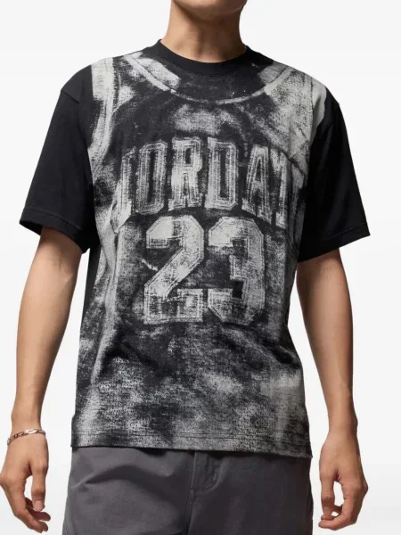 Tricou Nike din piele cu broderie negru