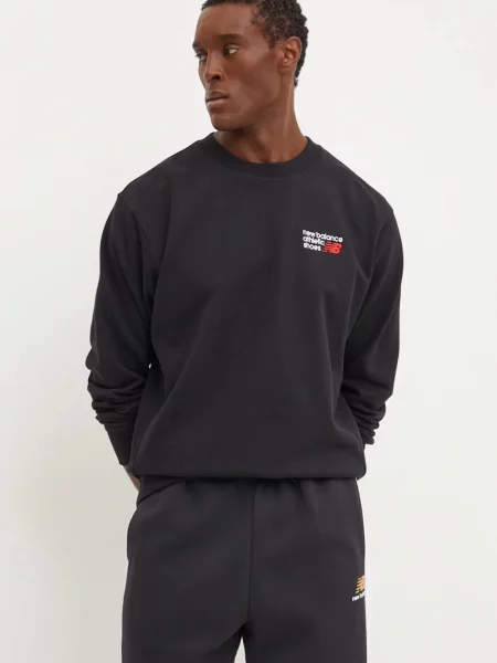 Суитчър New Balance с апликация черно
