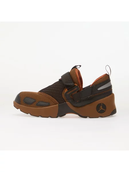 Sneakers Jordan Trunner LX Lt British Tan/ Desert Orange EUR portocaliu