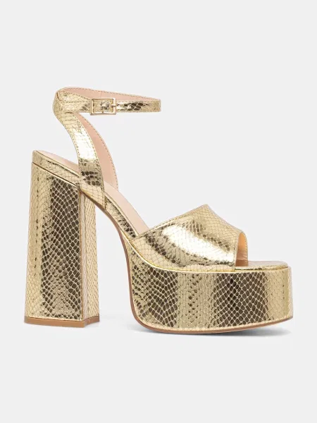 Босоножки Koi Footwear на платформе золотые