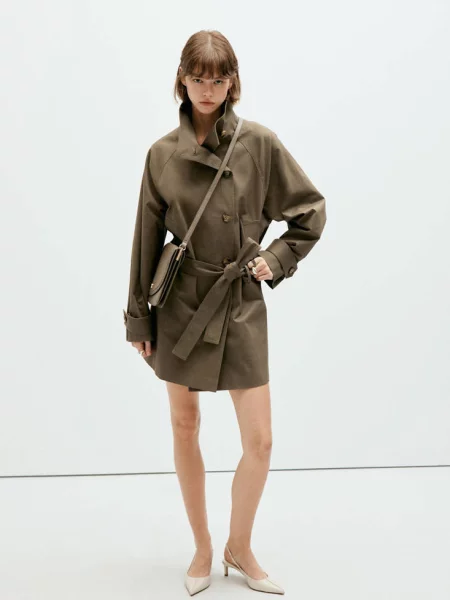Trencz midi z paskiem khaki Kobieta S MANGO