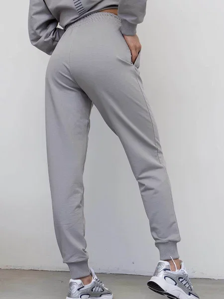 Женский спортивный костюм с капюшоном сірий