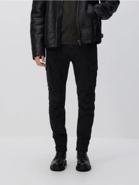 Брюки карго Reserved черные
