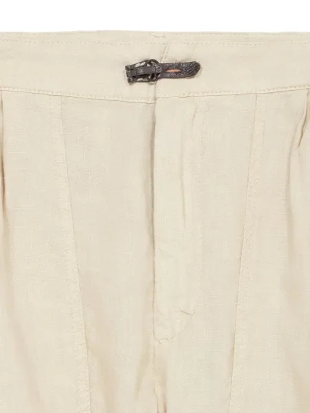 Pantaloni scurți Fortela cu buzunare aplicate