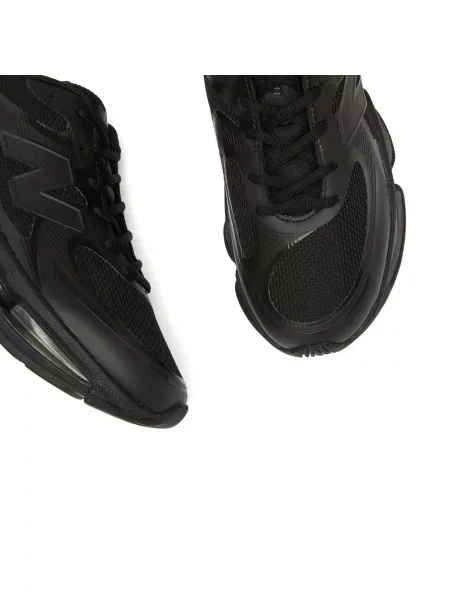 Sneakersy New Balance czarne