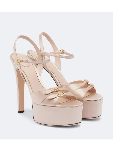 Sandale Valentino Garavani din satin cu platformă roz