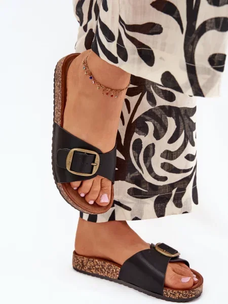 Сандали Boto на платформе с катарама черно