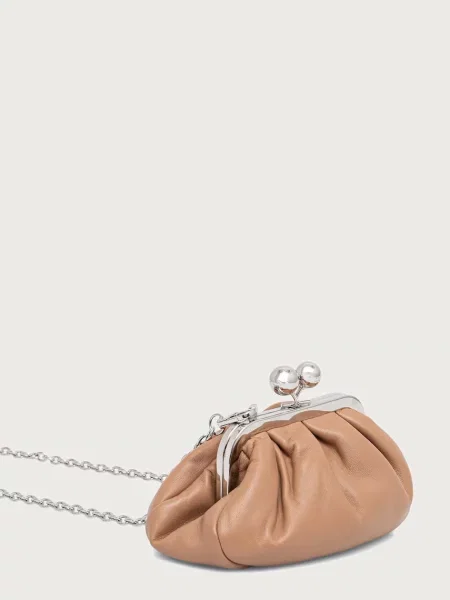 Кожаная сумка через плечо Weekend Max Mara