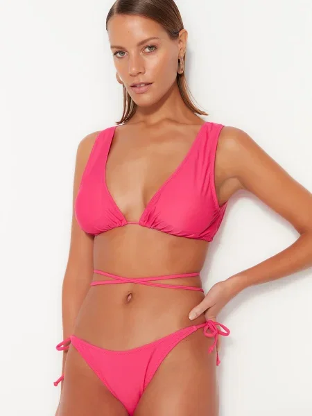 Top Trendyol cu legături roz