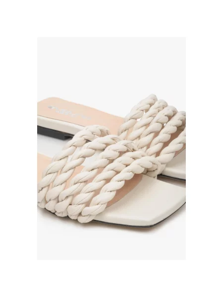 Шлепанцы Evaluna белые
