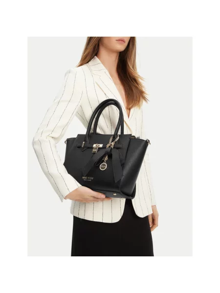 Zawieszka Nine West czarna