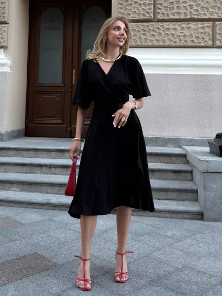 Платье миди Jadone Fashion черное