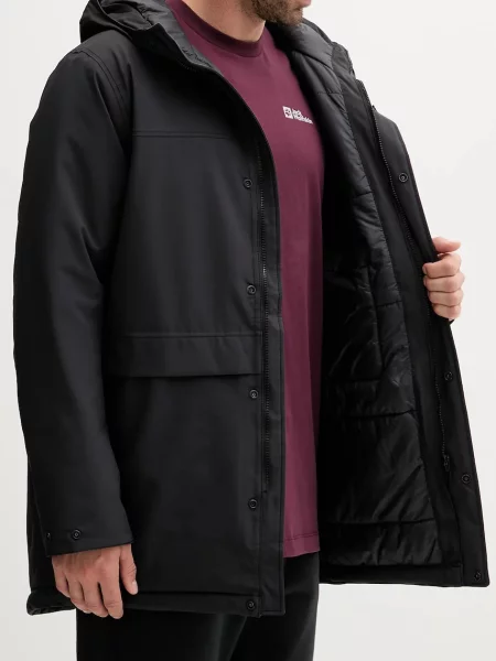 Куртка Jack Wolfskin черная