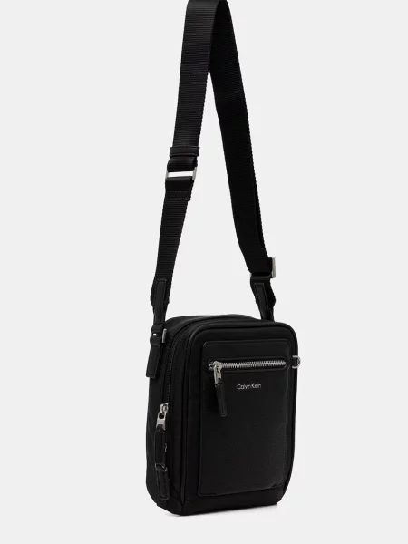 Calvin Klein Taška cez rameno čierna