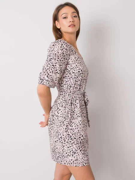 Rochie Lakerta de costum roz